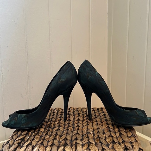 Donna Karan Collection Monarch Teal Green Silk Jacquard Peep Toe Heels Like New - Picture 12 of 15